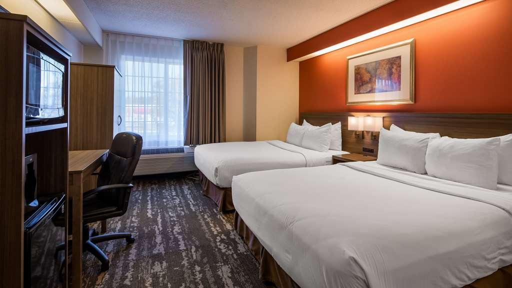 Charlevoix Inn & Suites Surestay Collection By Best Western Pokój zdjęcie