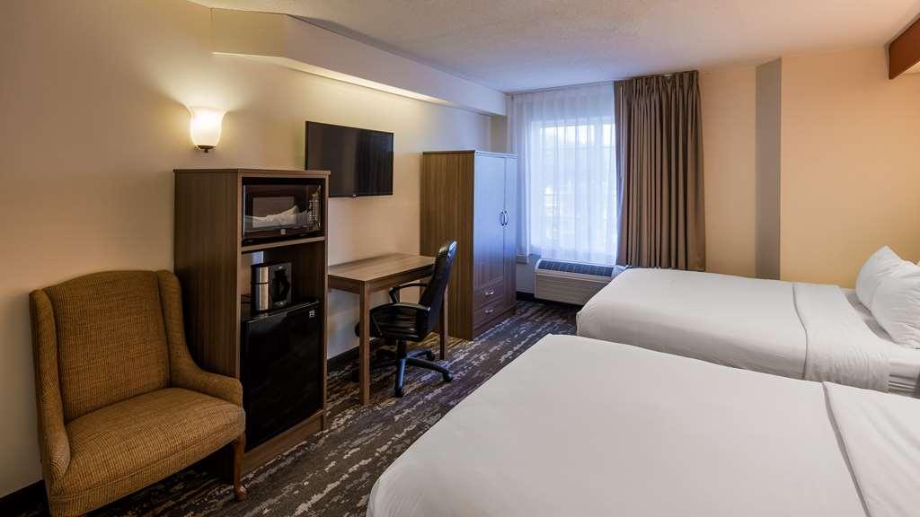 Charlevoix Inn & Suites Surestay Collection By Best Western Pokój zdjęcie